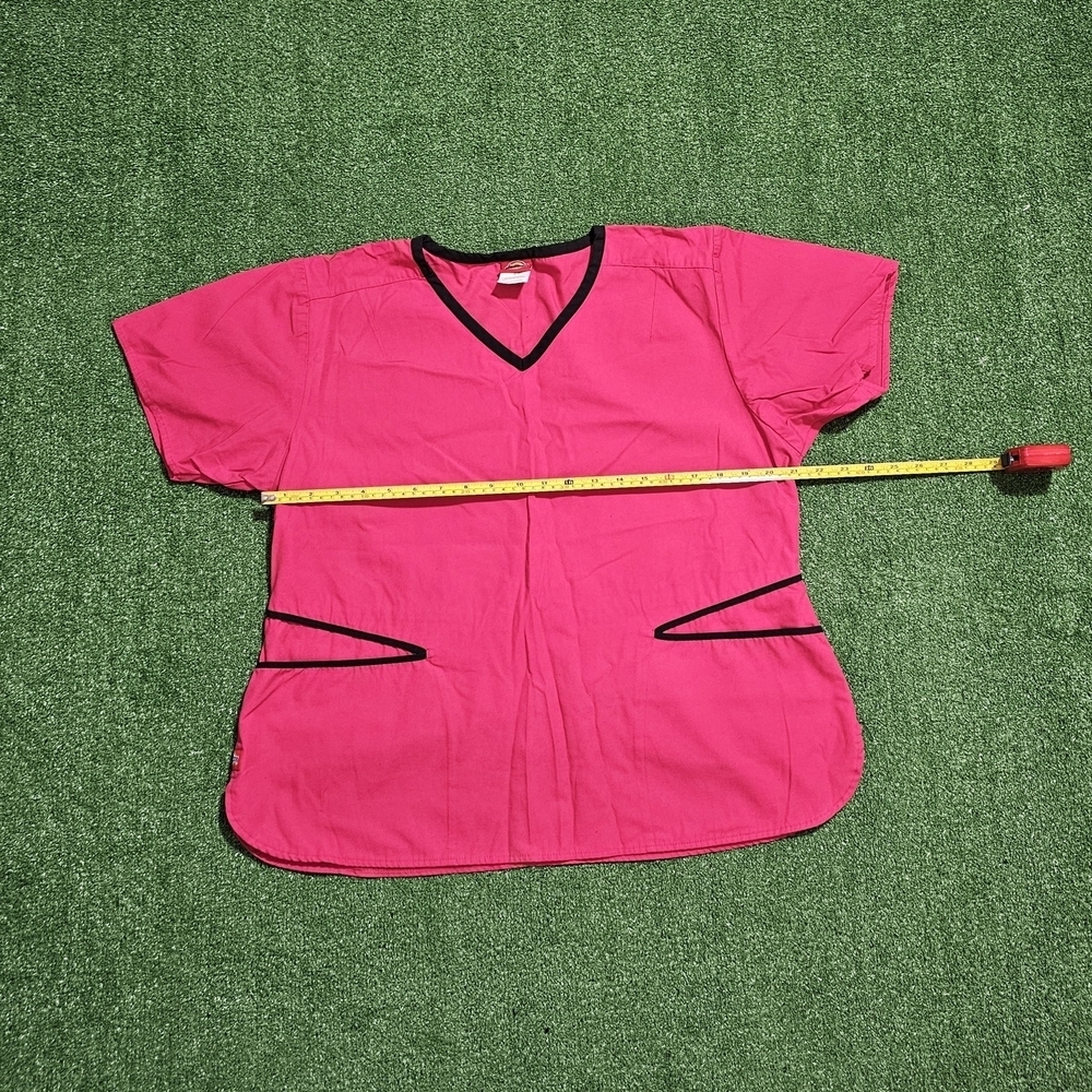 Dickies Hot Pink V-Neck Short Sleeve Top - Picture 4 of 5